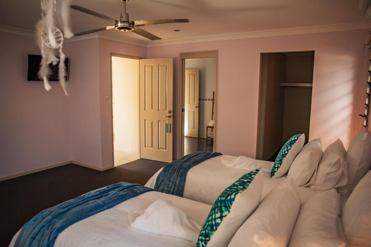 Appartement Beach Escape Magnesium Pool Dog Happy Gc Airport à Gold Coast Extérieur photo