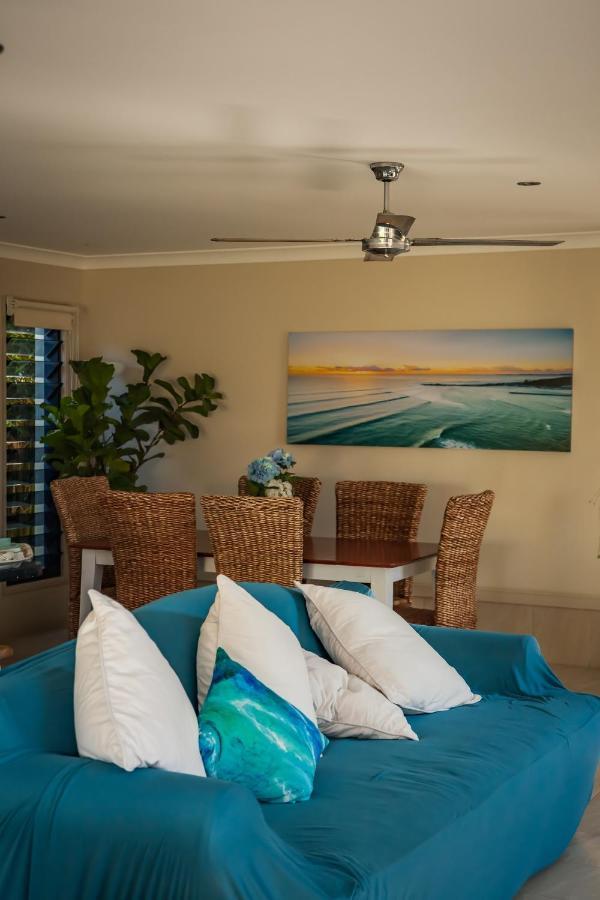 Appartement Beach Escape Magnesium Pool Dog Happy Gc Airport à Gold Coast Extérieur photo